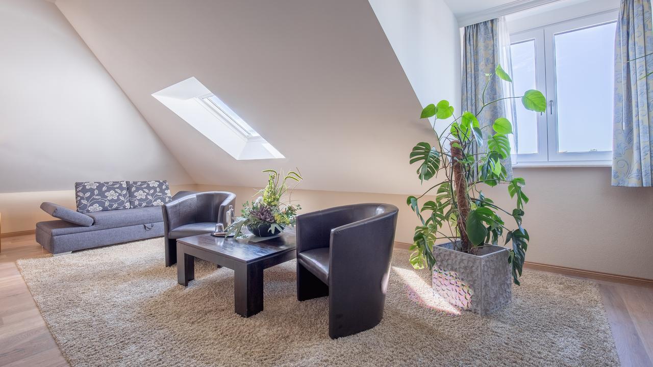 Heuboden Hotel Landhaus Blum Umkirch Extérieur photo