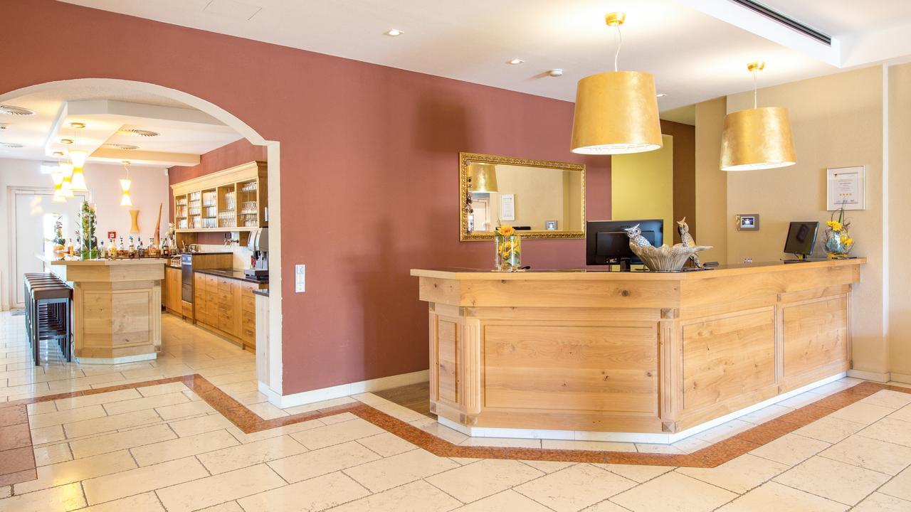 Heuboden Hotel Landhaus Blum Umkirch Extérieur photo