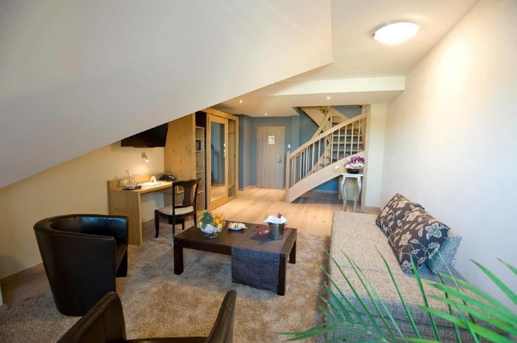 Heuboden Hotel Landhaus Blum Umkirch Extérieur photo